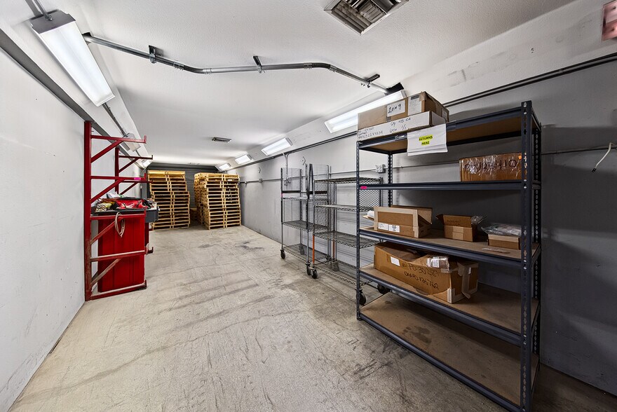 More Photos Of 936-940 NW 1st St, Fort Lauderdale Warehouse For Sale