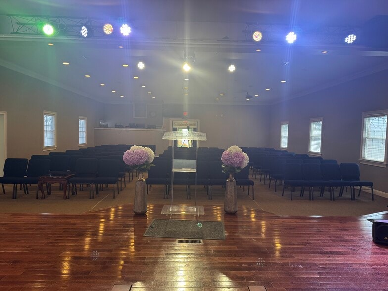 More Photos Of 1945 Old Earnhardt Rd, Kannapolis Religious Facility For Sale