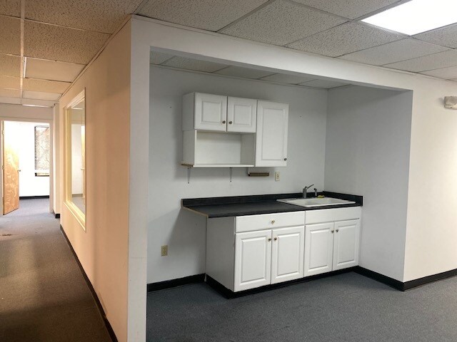 More Photos Of 2751 Dixwell Ave, Hamden Office For Lease