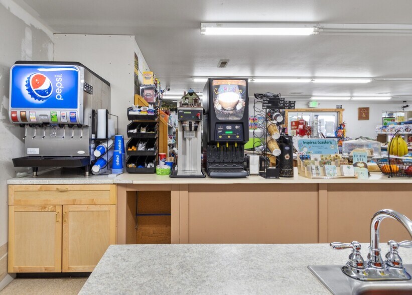 More Photos Of 200 Main st, Idaho City Specialty For Sale