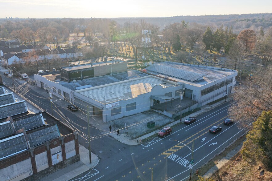 More Photos Of 3497 Ridge Ave, Philadelphia Warehouse For Sale