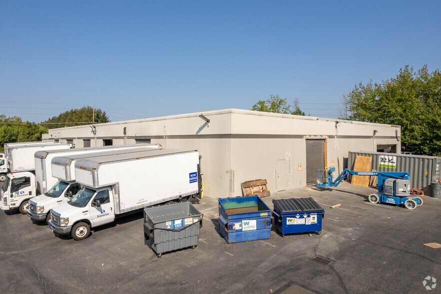 More Photos Of 22441-22477 72nd Ave S, Kent Unknown For Lease