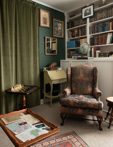 More Photos Of 477 W First St, Blue Ridge Hospitality For Sale