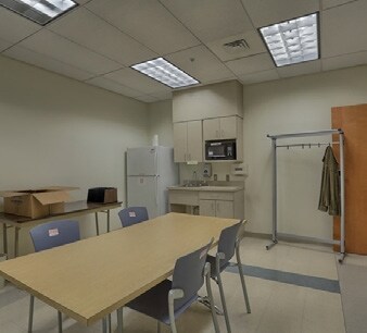 More Photos Of 8012 Bretz Dr, Harrisburg Medical For Lease