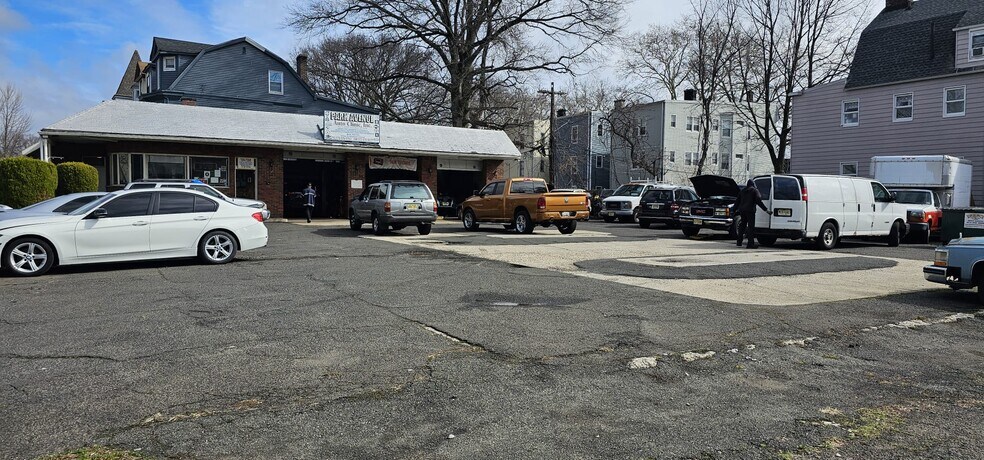 More Photos Of 44 Park Ave, East Orange General Retail For Sale