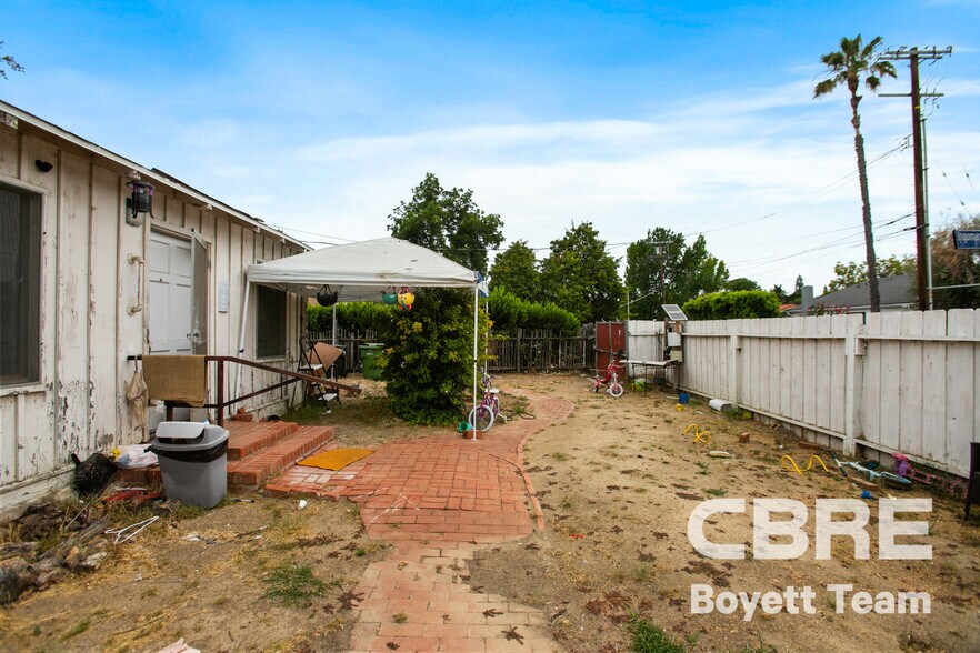 More Photos Of 7800 Jordan Ave, Canoga Park Land For Sale