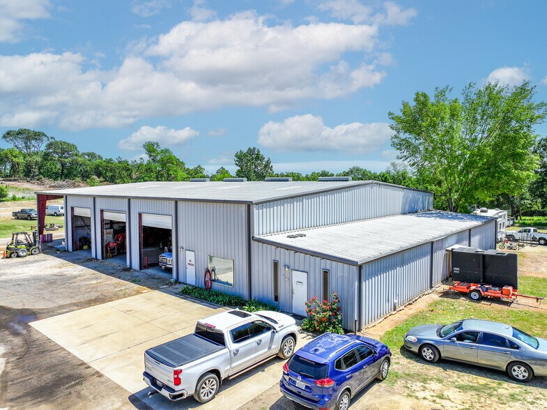 More Photos Of 20741 State Highway 155 S, Flint Light Manufacturing For Sale