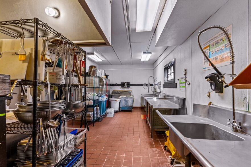 More Photos Of 23 Cuchara Ave E, La Veta Restaurant For Sale