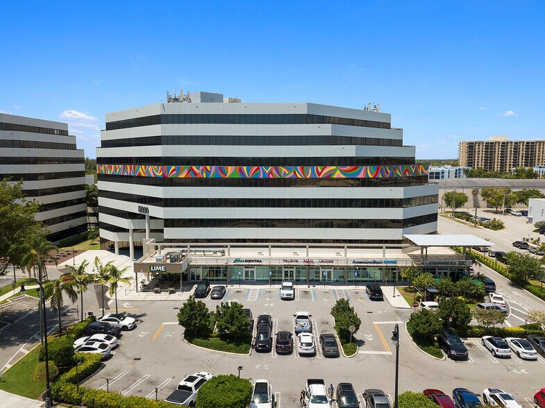 More Photos Of 12000 Biscayne Blvd, Miami Office For Lease