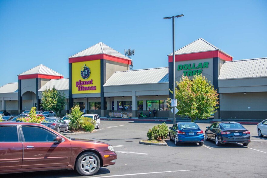 More Photos Of 9000 Rainier Ave S, Seattle Unknown For Lease