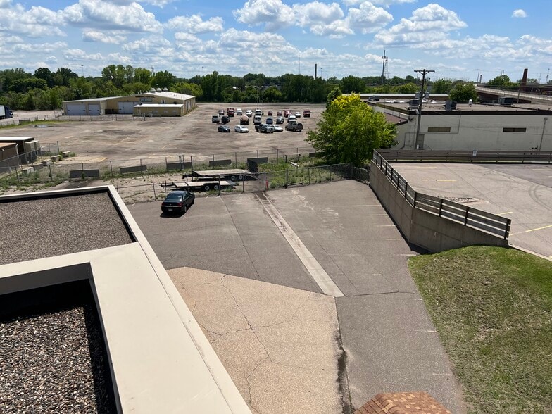 More Photos Of 1850 Como Ave, Saint Paul Medical For Sale