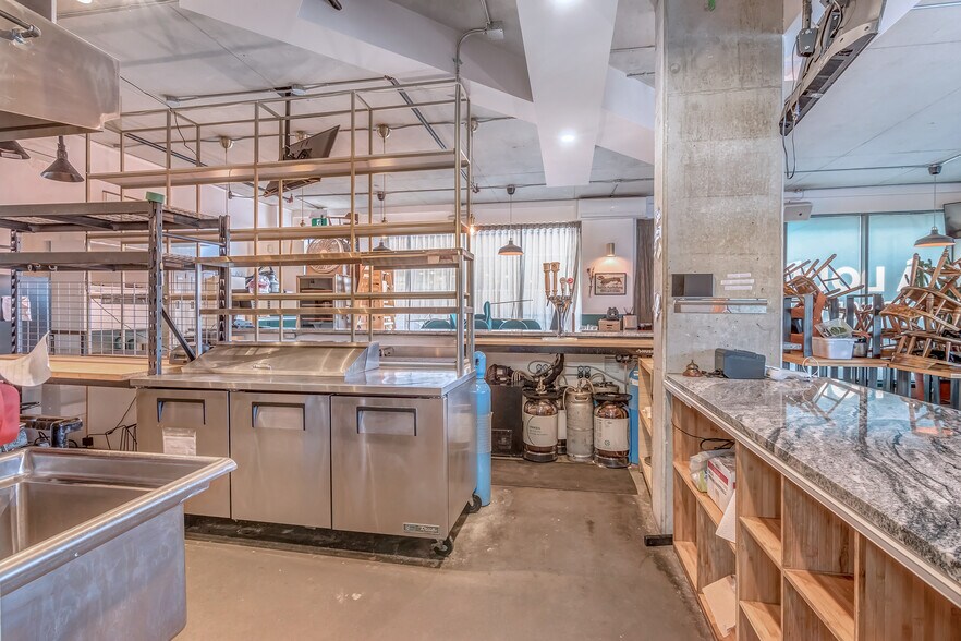 More Photos Of 250 Rue Gary-Carter, Montréal Apartments For Lease