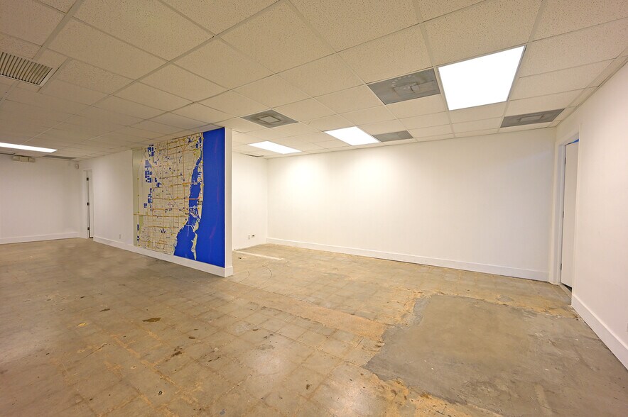 More Photos Of 901 NE 79th St, Miami Office For Lease