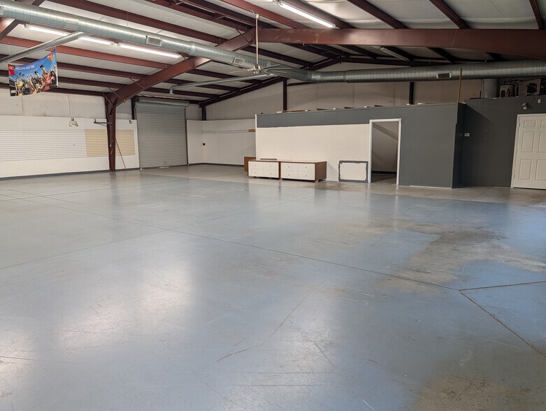 More Photos Of 5106 Wilkinson Blvd, Cramerton Freestanding For Lease