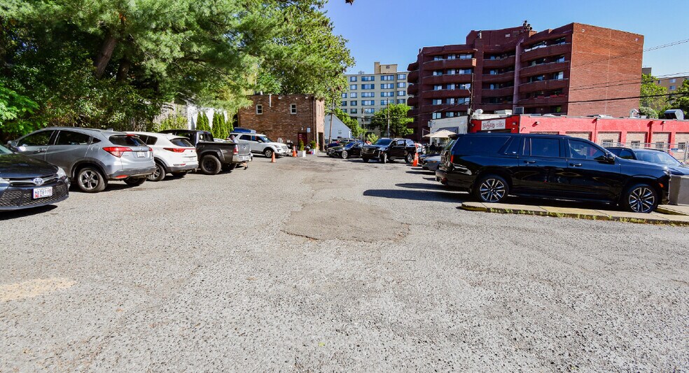 More Photos Of , Washington Unknown For Sale