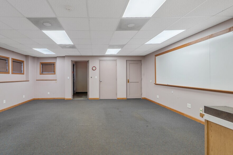 More Photos Of 734 Burnet Ave, Syracuse Manufacturing For Sale