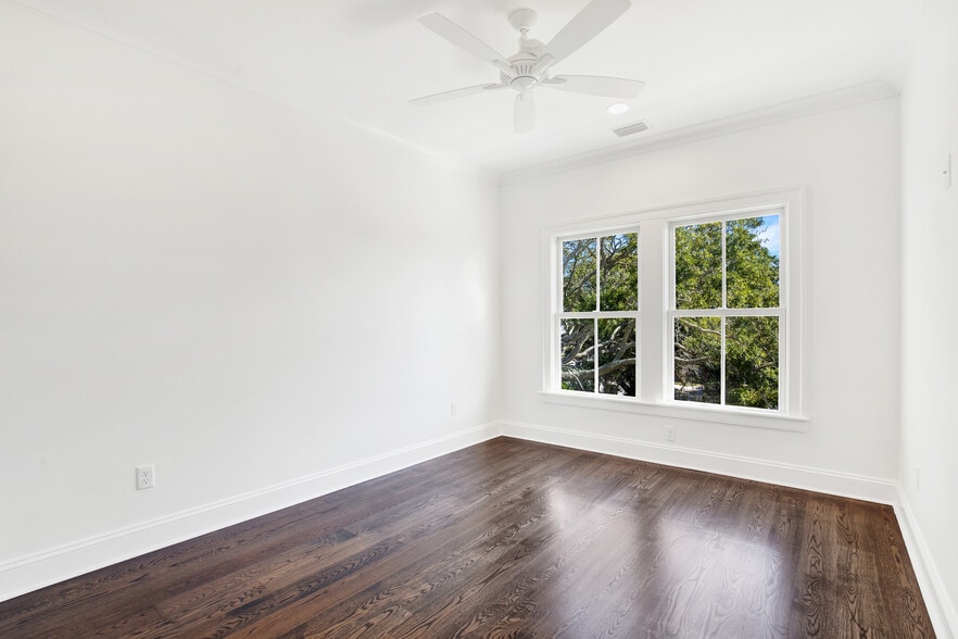 More Photos Of 104 17th pl, Tybee Island Multifamily For Sale