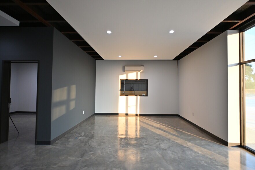 More Photos Of 4272 FM 2484, Salado Unknown For Lease