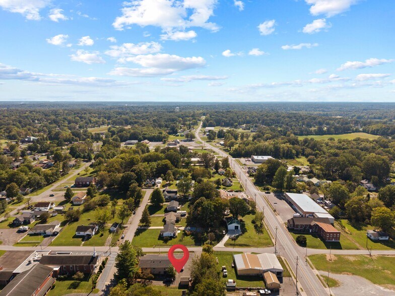 More Photos Of 78 Ash St, Calvert City Office For Sale