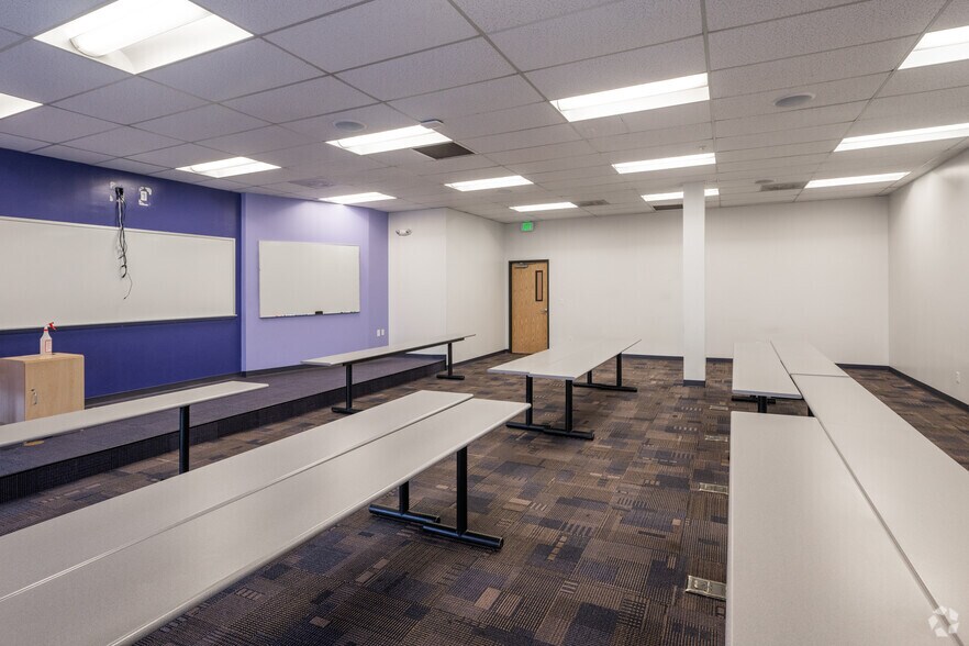 More Photos Of 2200 S Monaco Pky, Denver Unknown For Lease