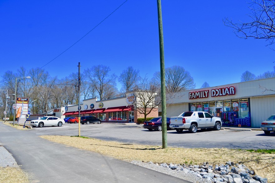 More Photos Of 6411-6441 Bluffton Rd, Fort Wayne General Retail For Sale