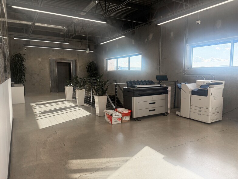 More Photos Of 2208 W 700 S, Springville Light Manufacturing For Sale