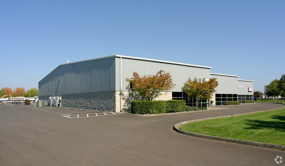 More Photos Of 5575 SE Alexander St, Hillsboro Warehouse For Sale