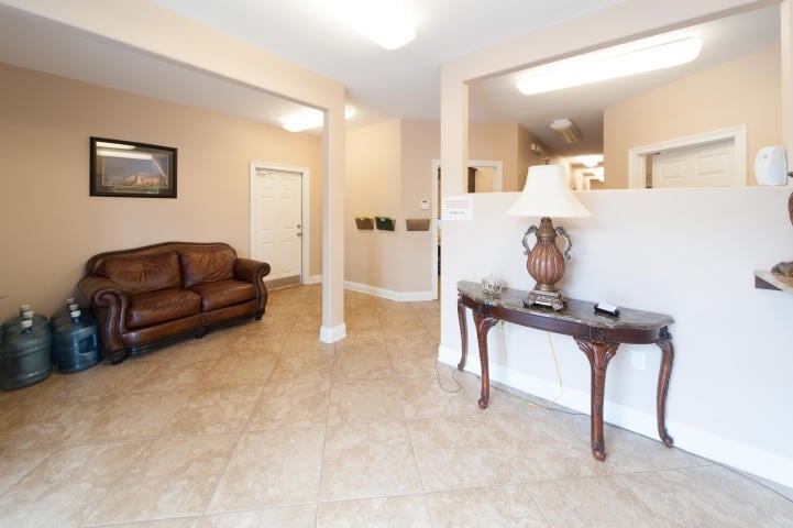 More Photos Of 295 Azalea Dr, Destin Warehouse For Sale