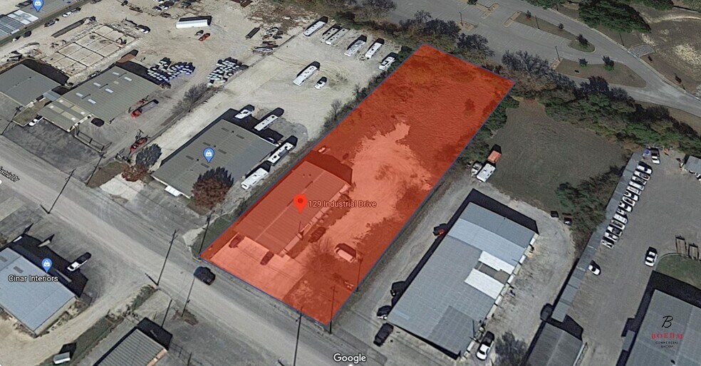 More Photos Of 129 Industrial Dr, Boerne Warehouse For Lease