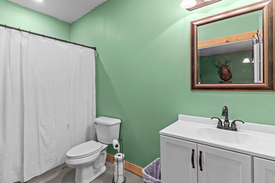 More Photos Of 11179 County Road 1, Enterprise Flex For Sale