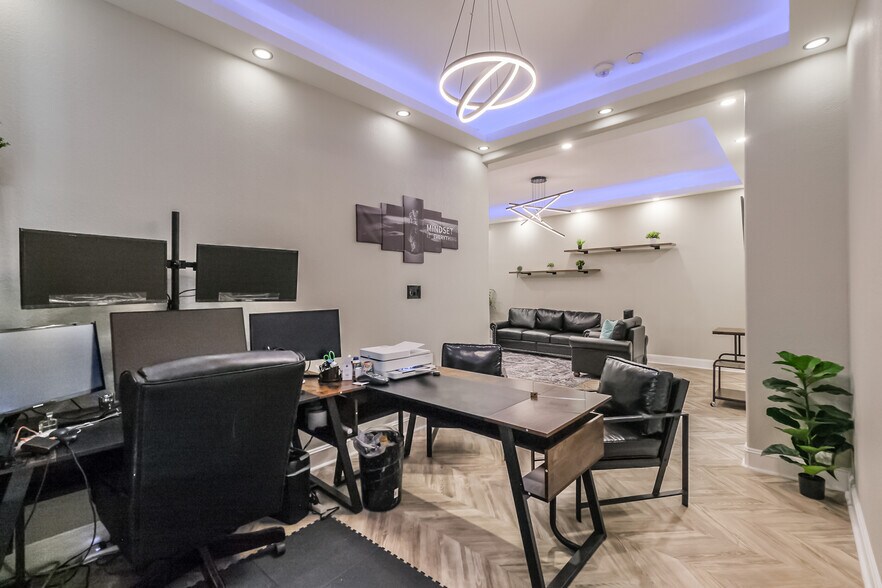 More Photos Of 134 Eldridge Rd, Sugar Land Office Residential For Lease