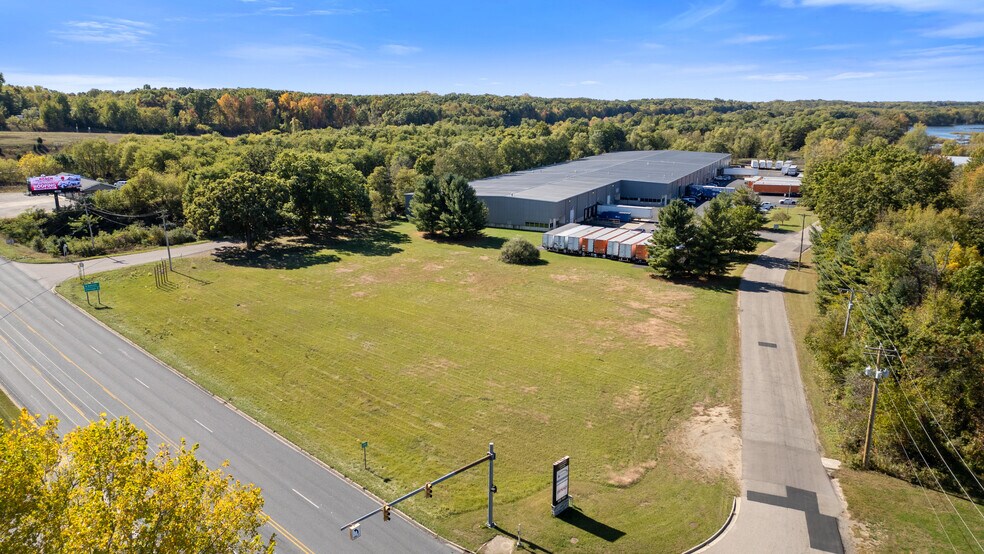 More Photos Of 1402 S 35th St, Galesburg Land For Sale