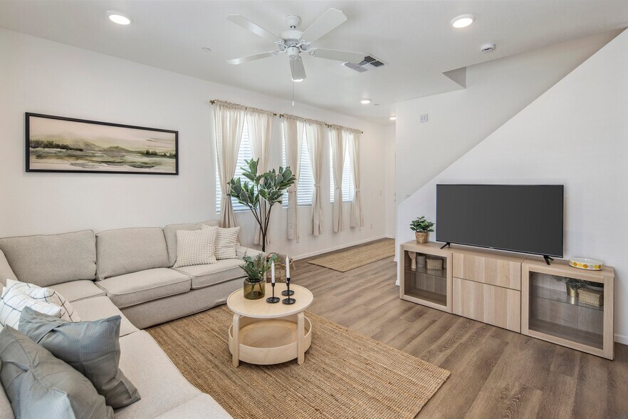 More Photos Of 15620 N El Mirage Rd, Surprise Apartments For Sale