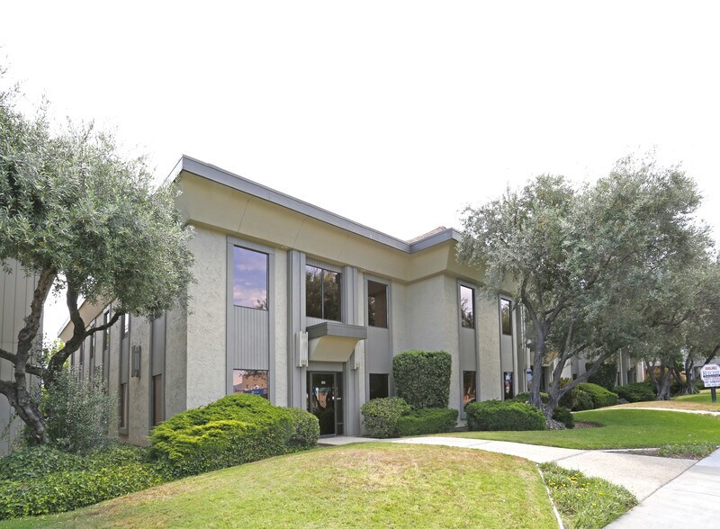 More Photos Of 940 Saratoga Ave, San Jose Office For Lease