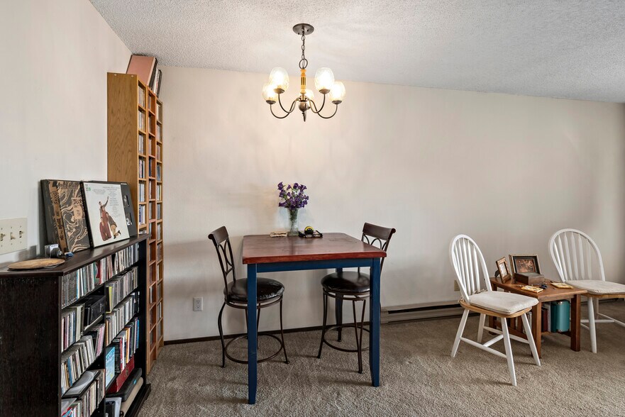 More Photos Of 1475 SE 9th Ave, Oak Harbor Apartments For Sale