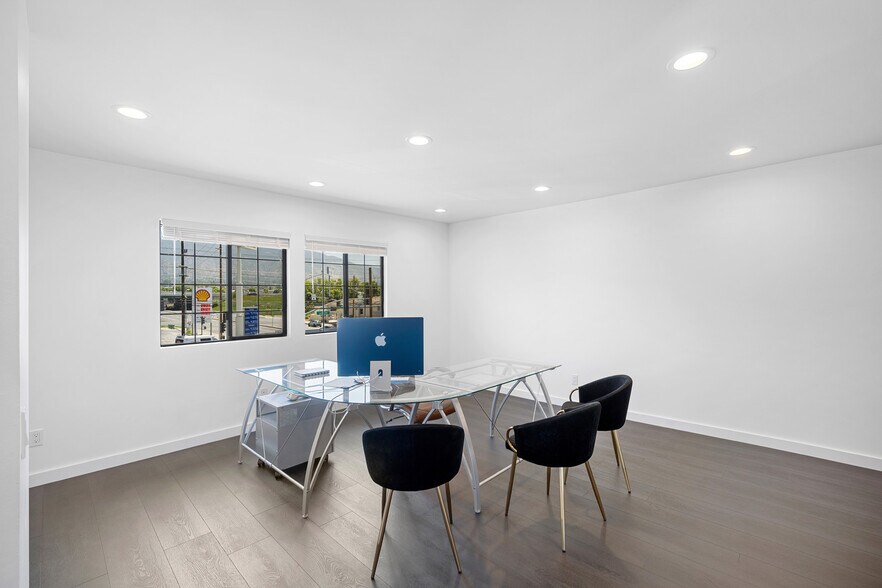 More Photos Of 207 W Alameda Ave, Burbank Office For Sale