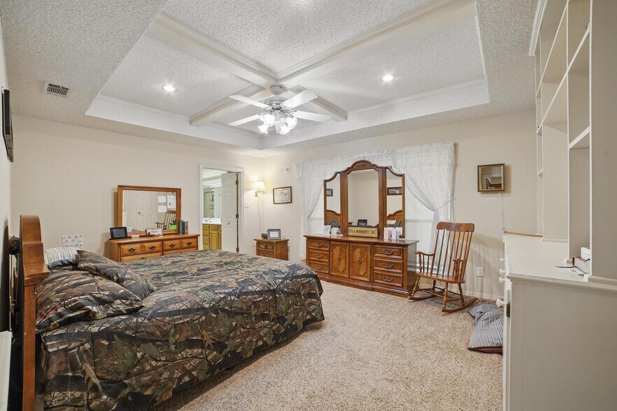 More Photos Of 600 W Simonds Rd, Seagoville Flex For Sale