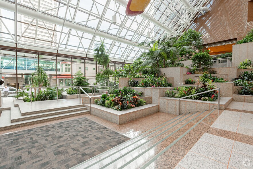 More Photos Of 150 6th Ave SW, Calgary Office For Lease