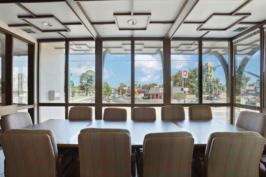 More Photos Of 200 W Harding Way, Stockton Office For Lease