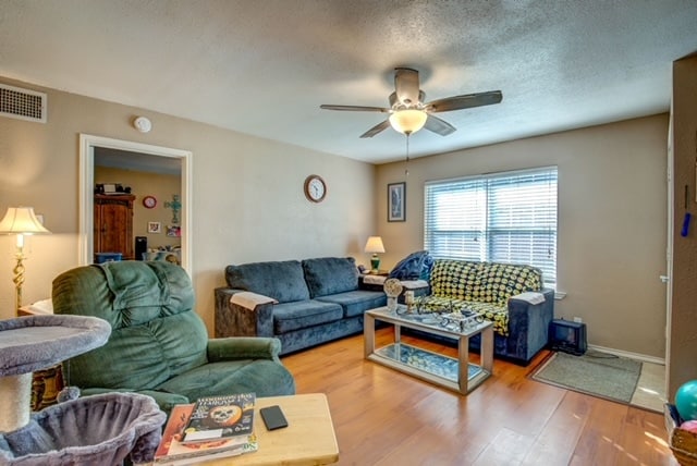 More Photos Of 214 Locust St, Sulphur Springs Apartments For Sale