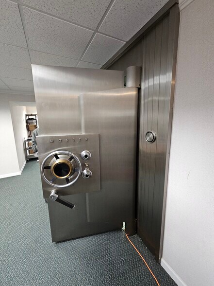 More Photos Of 1494 Old York Rd, Abington Medical For Sale