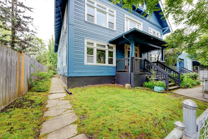 More Photos Of 4016-4024 NE 6th Ave, Portland Apartments For Sale