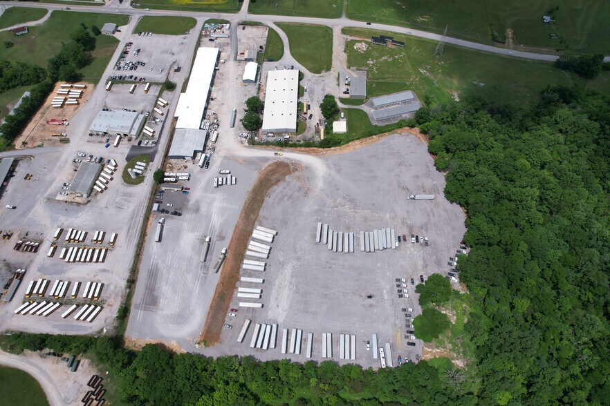 More Photos Of 1230 Industrial Park Rd, Columbia Land For Lease