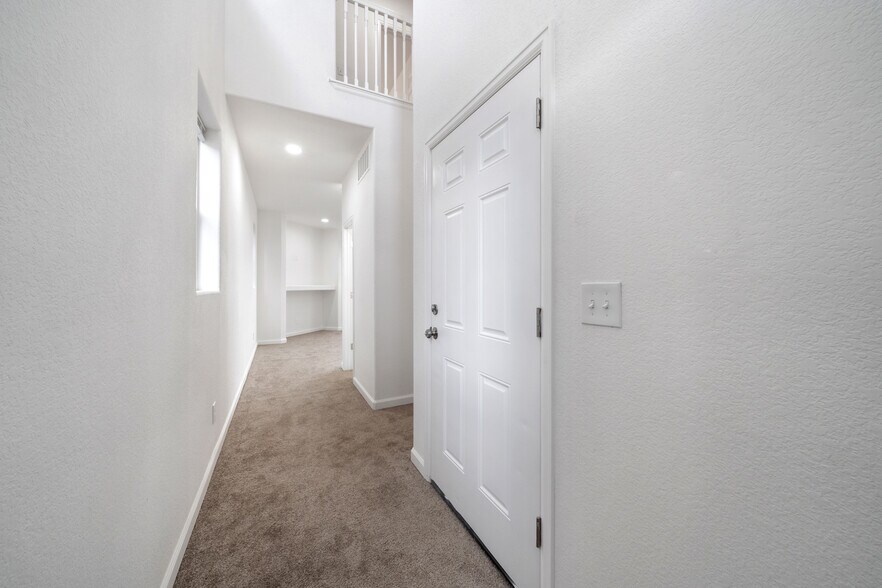 More Photos Of 3547-3607 E Uintah St, Colorado Springs Apartments For Sale