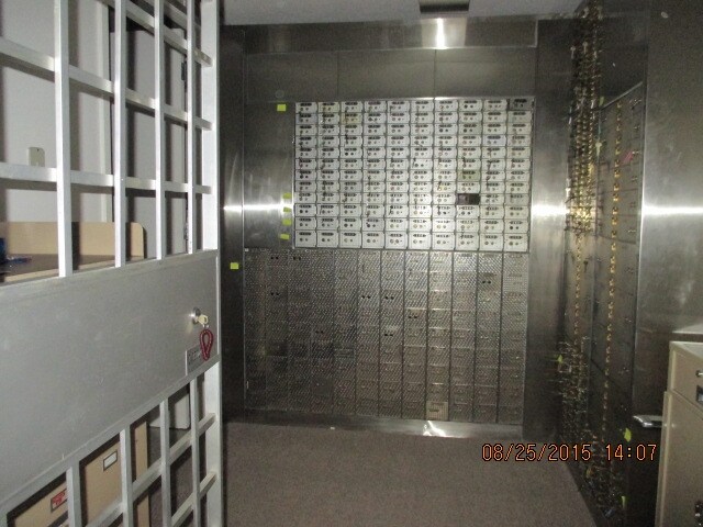 More Photos Of 398 Main St, Tulelake Bank For Sale