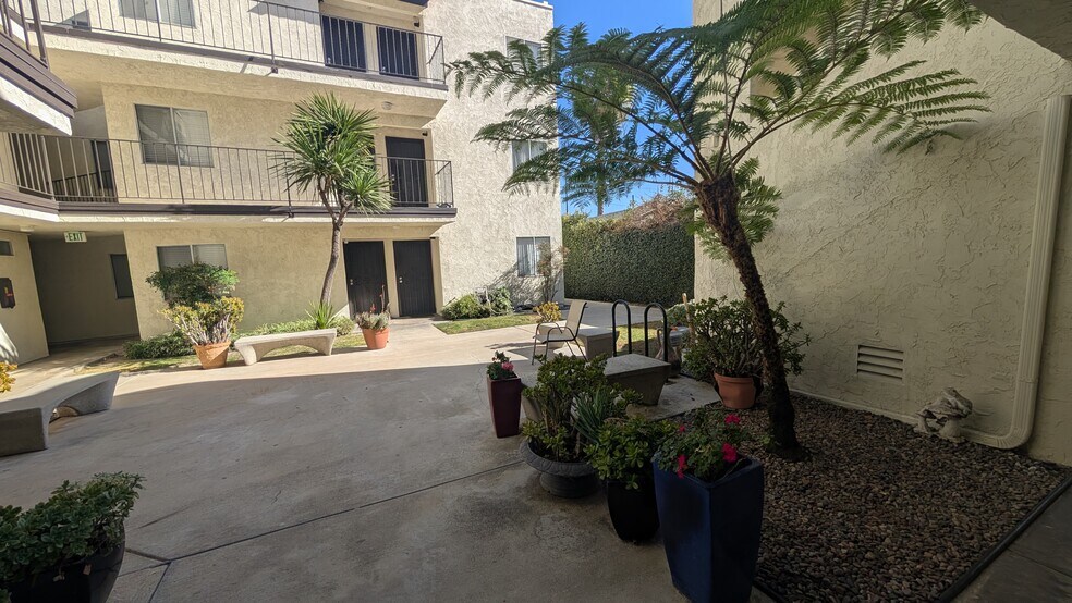 More Photos Of 4226 Utah St, San Diego Apartments For Sale
