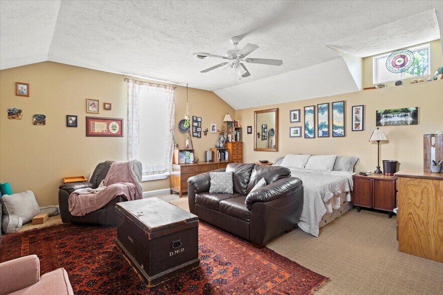 More Photos Of 8732 Main St, Honeoye Freestanding For Sale