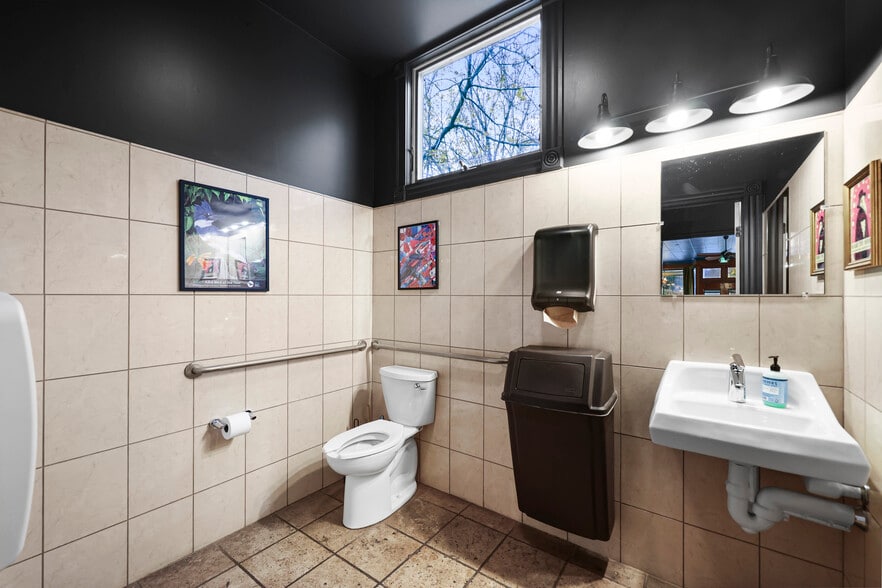 More Photos Of 437 W Main St, North Adams Restaurant For Sale