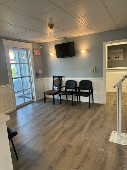 More Photos Of 6277 Jericho Tpke, Commack Medical For Sale