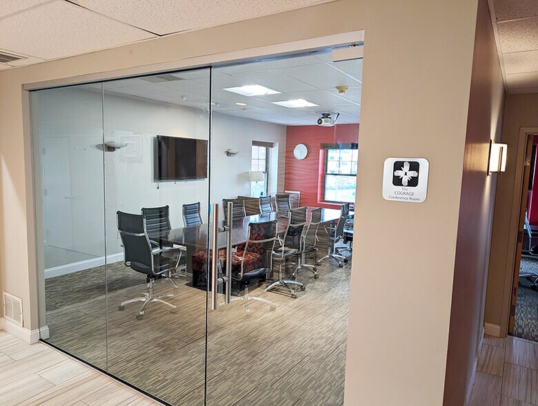 More Photos Of 4 Water St, Nashua Office For Lease